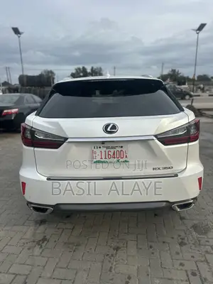 Lexus RX 350 AWD 2018 White