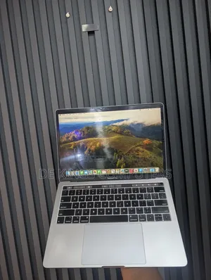 Laptop Apple MacBook Pro 2019 8GB Intel Core i5 SSD 256GB