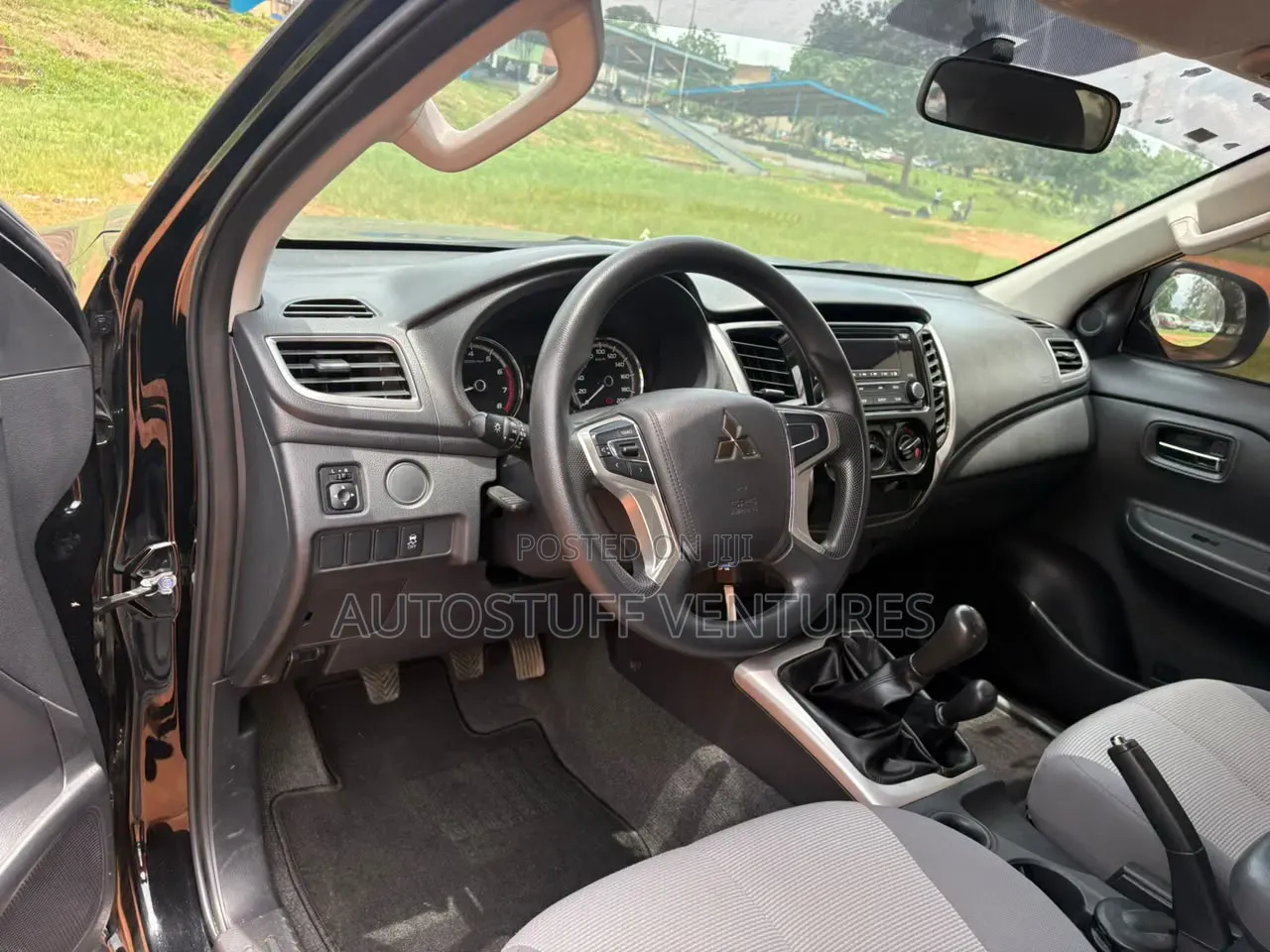 Mitsubishi L200 2024 Black