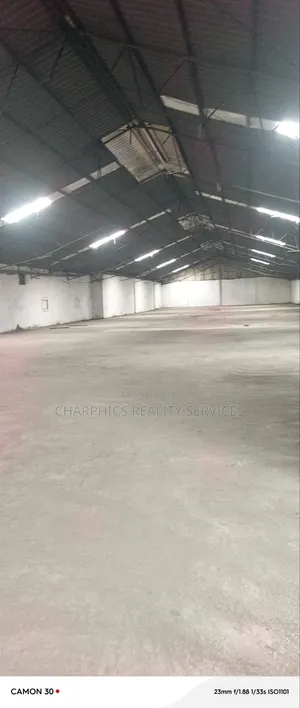 2,400sqm Warehouse Space Off Eric Moore Road Surulere,