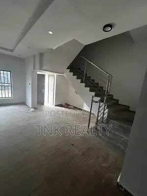 4bdrm Townhouse / Terrace in Jahi for rent