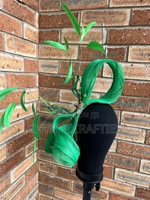 Green Free Form Facinator