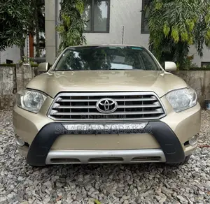 Toyota Highlander 2008 Gold