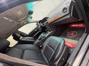 Mercedes-Benz C300 Luxury 4Matic Sedan AWD (3.0L 6cyl 7A) 2012 Black