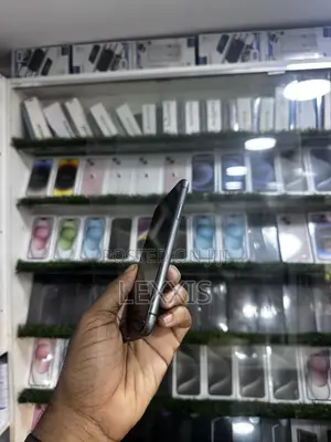 Apple iPhone 11 64 GB Black