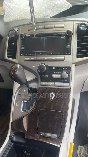 Venza Navigation Android Auto /Reverse Camera