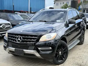 Mercedes-Benz M Class ML350 4MATIC 4dr SUV AWD (3.5L 6cyl 7A) 2015