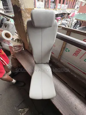 Middle Seat Toyota Sienna 2012 Model to 2017