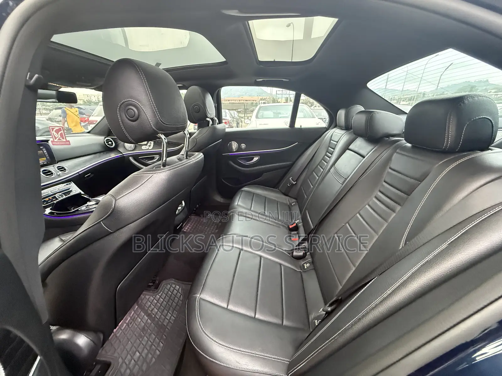Mercedes-Benz E400 2017 Blue