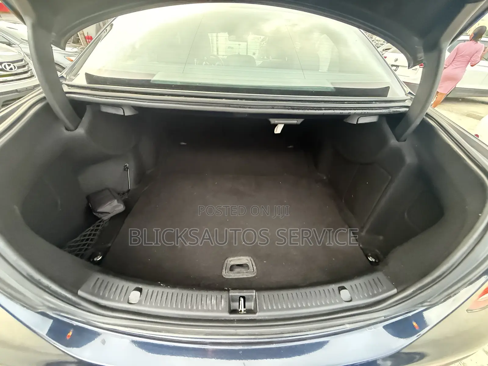 Mercedes-Benz E400 2017 Blue