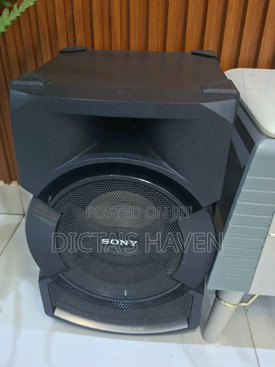 Sony Shake X30d 1200watts