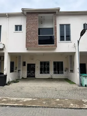 4bdrm Townhouse / Terrace in Ikota Villa for rent