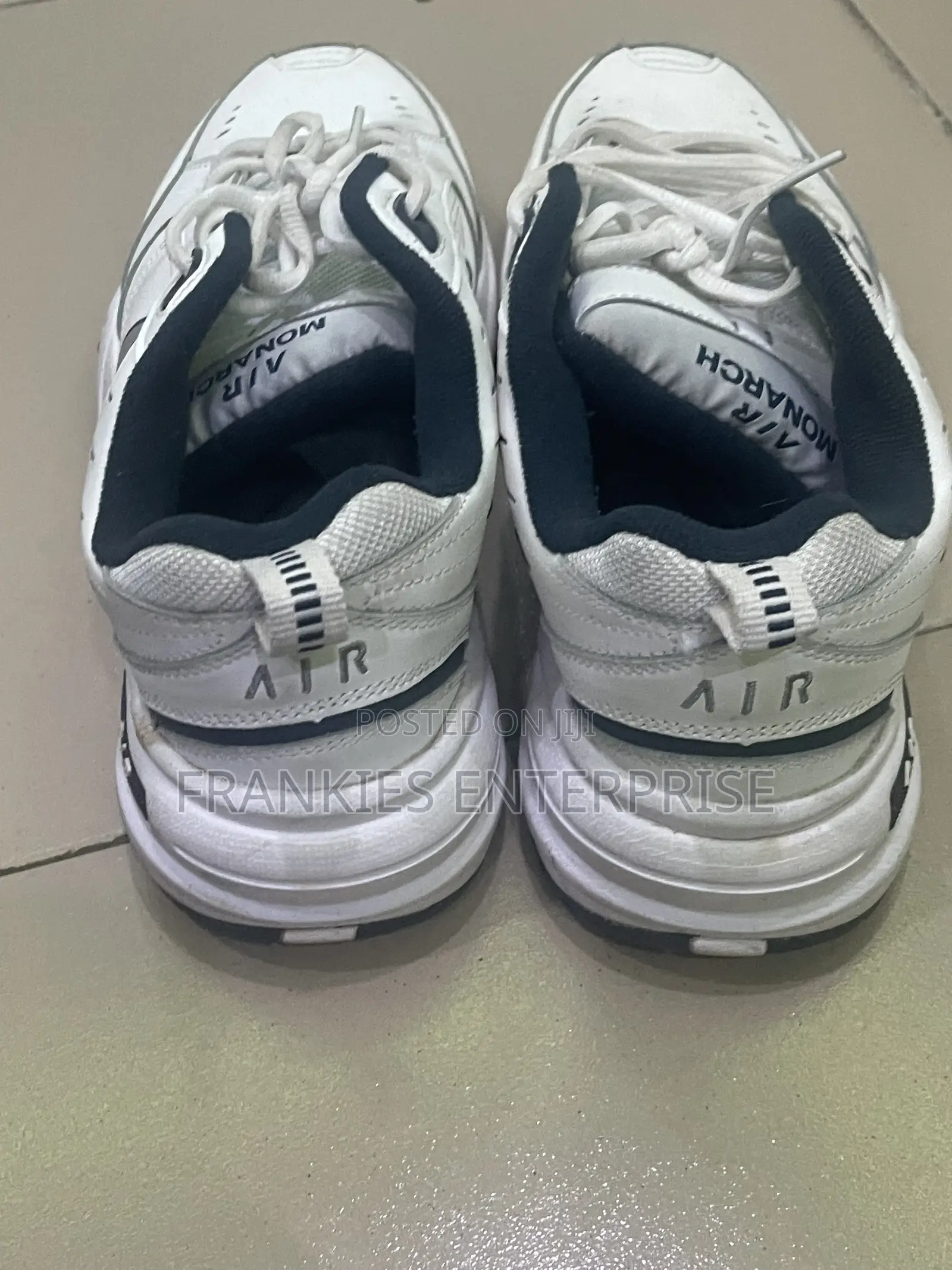 Nike Air Monarch IV
