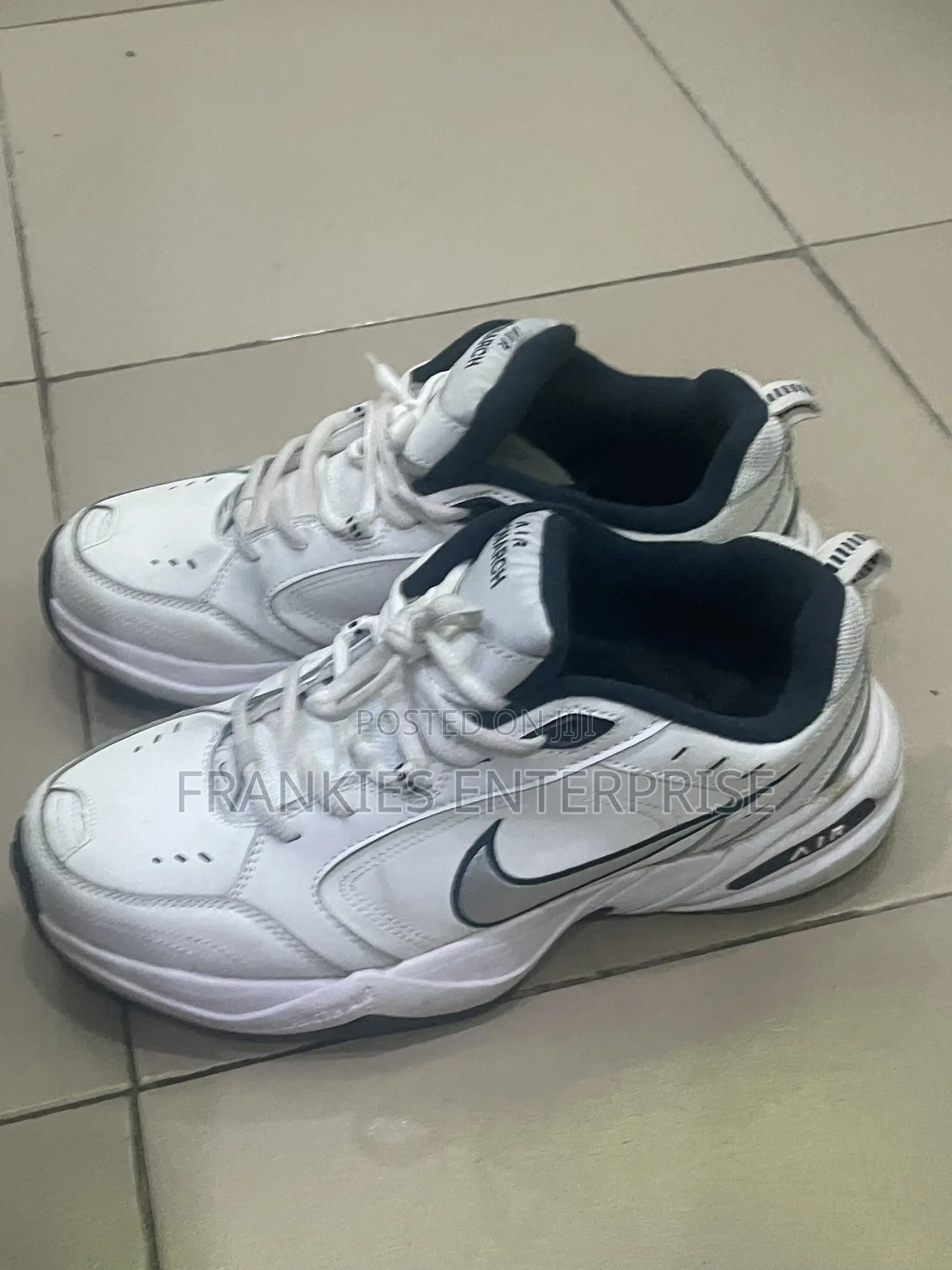 Nike Air Monarch IV