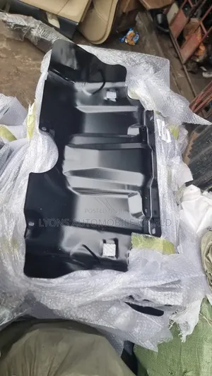 Front Engine Splash Shield for Toyota Sienna 2011-2020
