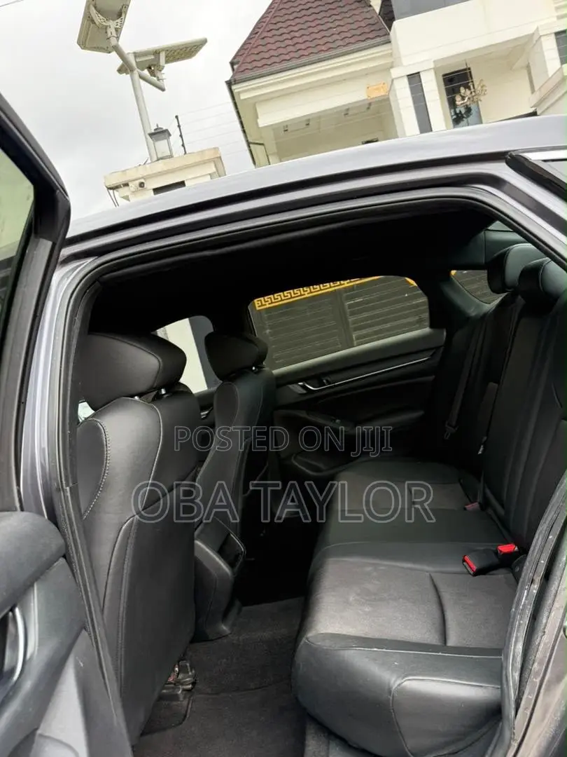 Honda Accord 2019 Silver