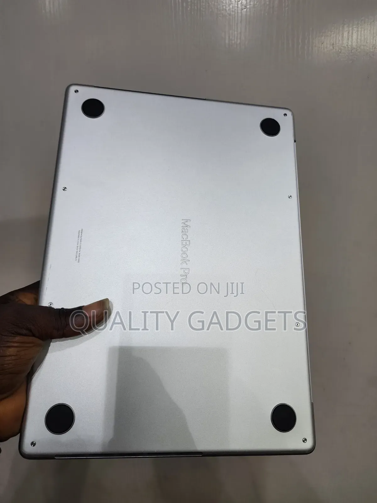 Laptop Apple MacBook Pro 2023 M3 18GB Intel Core M3 SSD 512GB