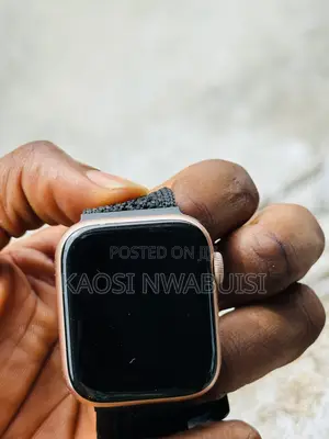 Apple Watch Series 4 44mm GPS | 85% Battery | Good as It Looks.