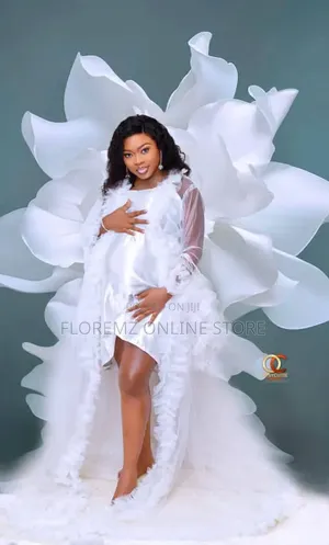 Baby Shower Robe for Photoshoot Rent