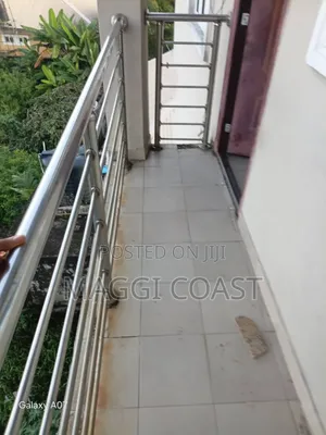 3bdrm Block of Flats in Ado Road, Ajah for rent