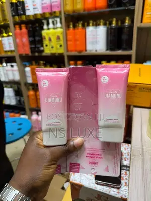 Smooth Diamond Toner ,Cleanser and Sunscreen by 6pcs(Half Dozen)