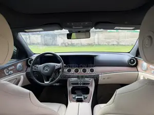 Mercedes-Benz 300E 2018 Brown