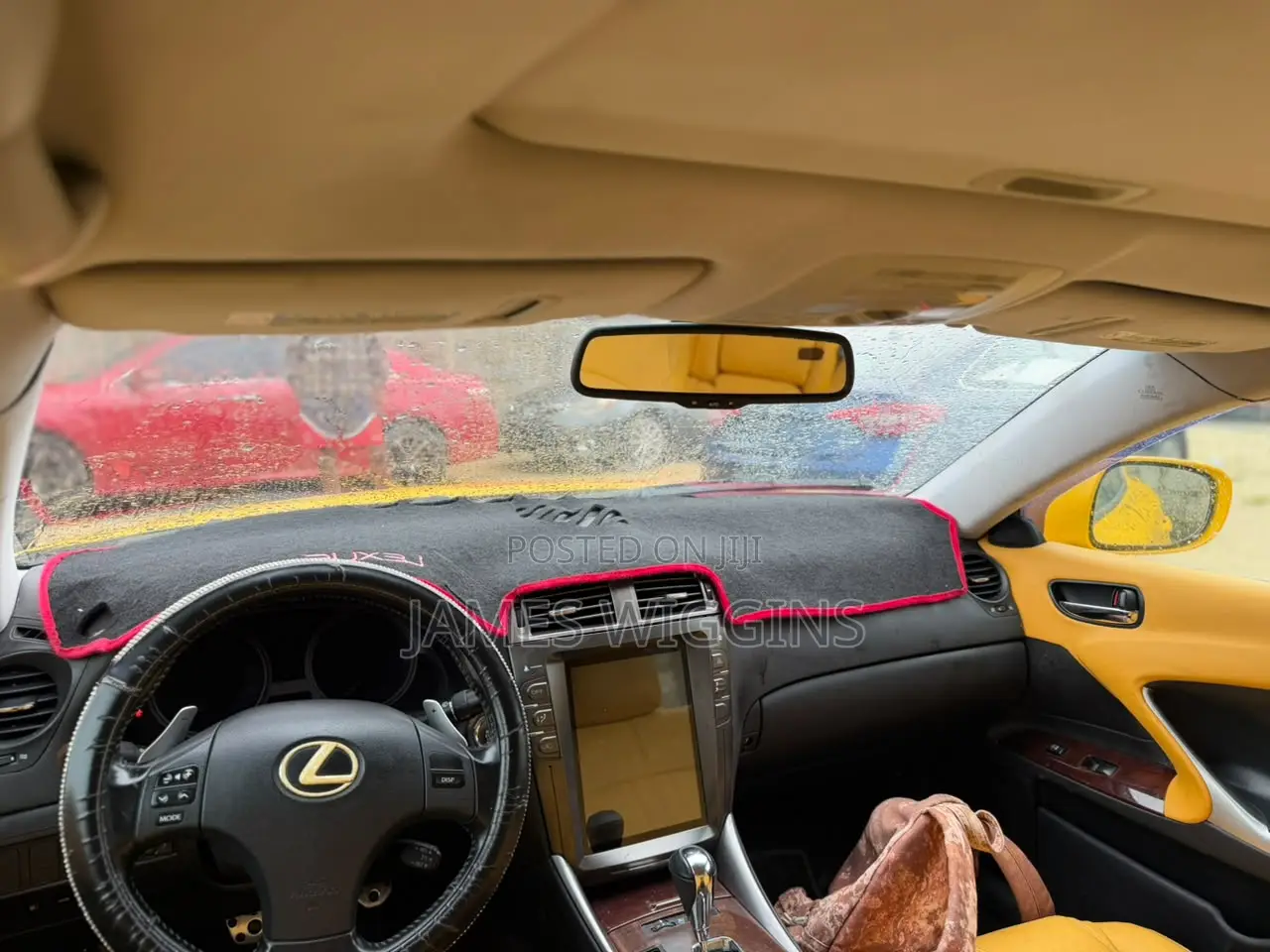 Lexus IS 2009 Yellow