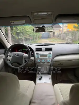 Toyota Camry LE 4dr Sedan (2.4L 4cyl 5A) 2007 Gold