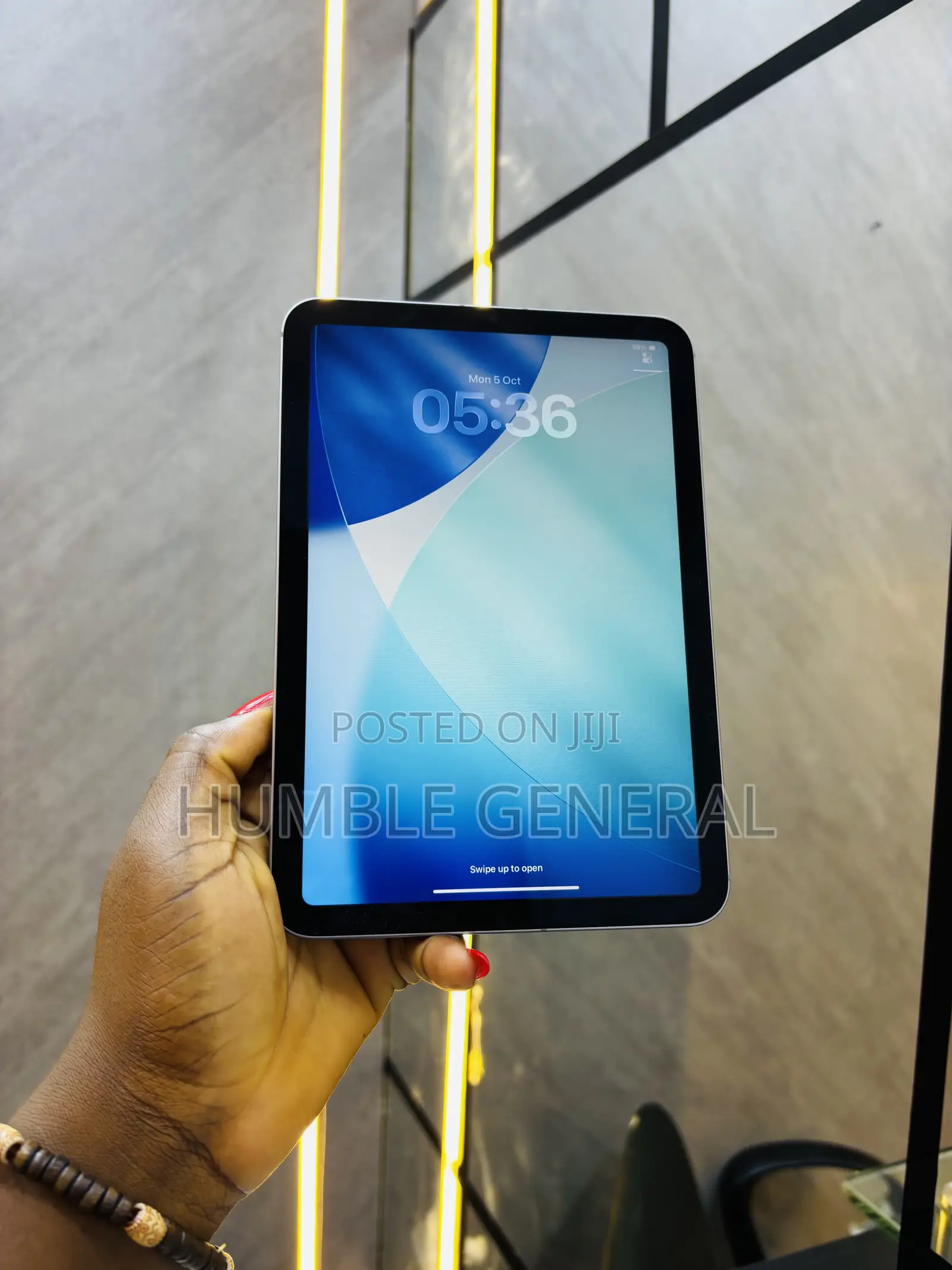 Apple iPad mini 7 128 GB Gray