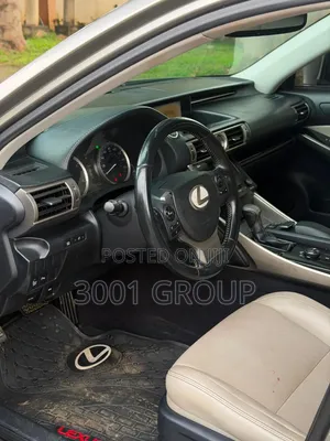 Lexus IS 2014 Gold