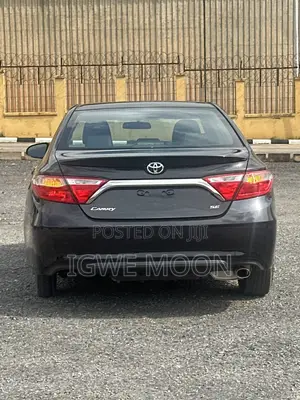 Toyota Camry SE 4dr Sedan (2.5L 4cyl 6A) 2015 Black