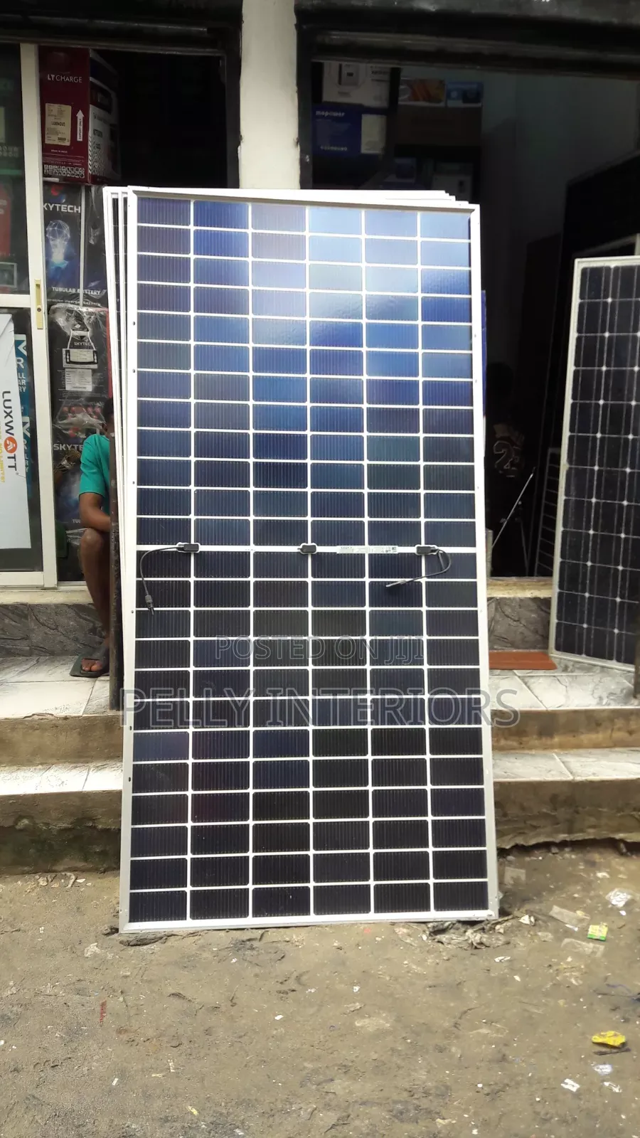 Jinko Bificial Panel 650watts