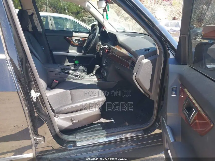 Mercedes-Benz GLK-Class 2011 Gray