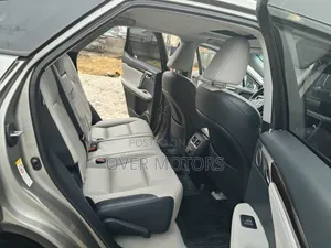 Lexus RX 2019 Gold