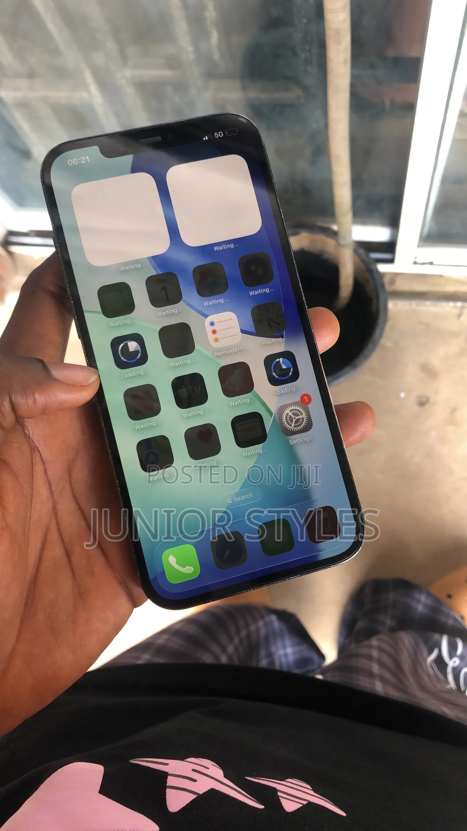 Apple iPhone 8 64 GB White