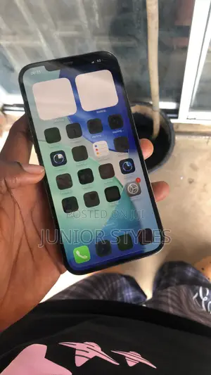 Apple iPhone 8 64 GB White