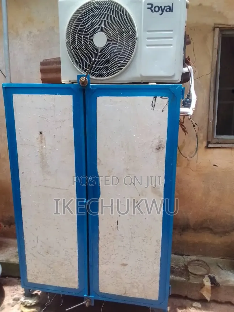 Iceblock Machine