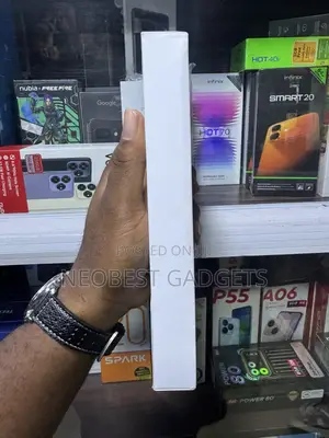 Apple Series 12
