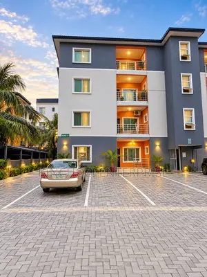 2bdrm Apartment in Lekki Enclave Estate, Ikate for rent
