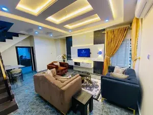 Luxuriously Furnished 2-Bedroom Duplex