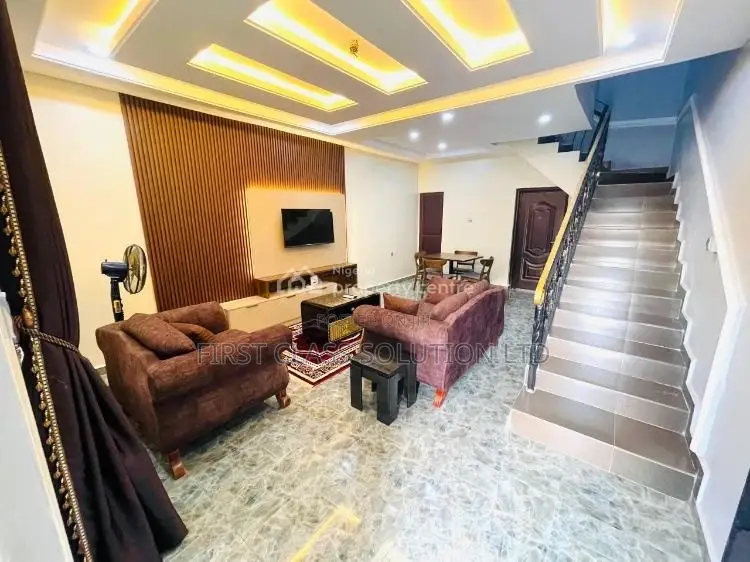 2 Bedroom Duplex