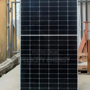 Longi Solar Panel 700watt Halfcut Mono