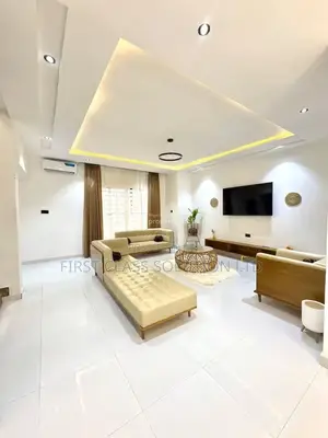 Oaksvale 3 Bedroom Afro Modern Duplex Apartment