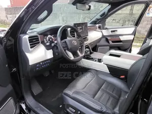 Toyota Tundra Platinum CrewMax 6.5' Bed 2023 Black
