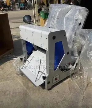 Commercial Bread Slicer