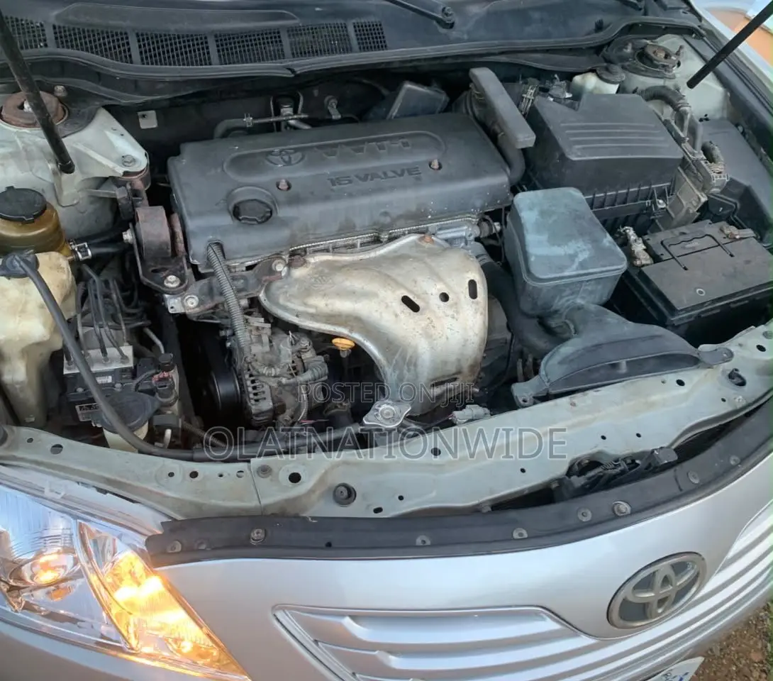 Toyota Camry 2008 Silver