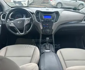 Hyundai Santa Fe 2013 Black