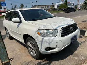 Toyota Highlander 2009 White