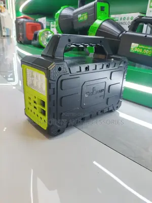 Solar Generator With Bluetooth Speaker and Radio, Solar Pan (PREORDER)