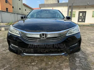 Honda Accord Touring V6 4dr Sedan FWD (3.5L 6cyl 6A) 2017 Black